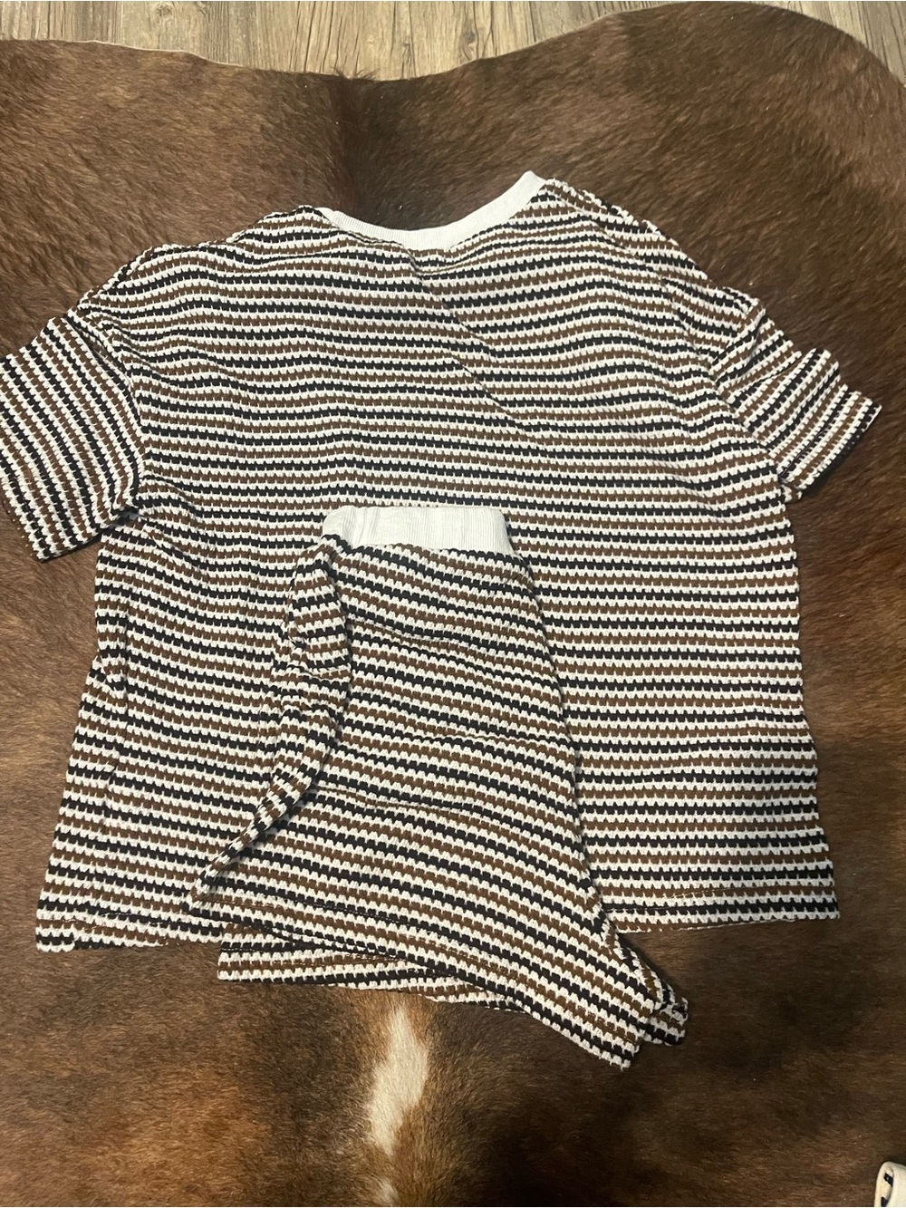 SHEIN Striped Short Sleeve Tee in Black, White & Brown